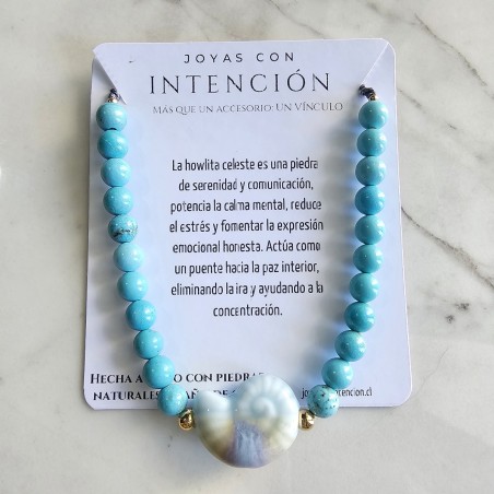 Pulsera caracol con howlita celeste