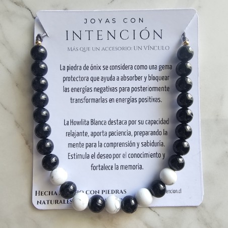 Pulsera con Onix y Howlita Blanca